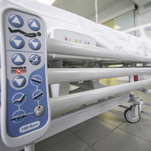 У известного телеведущего обнаружили рак